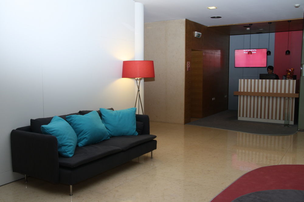 Stay Hotel Guimaraes Centro Exteriör bild