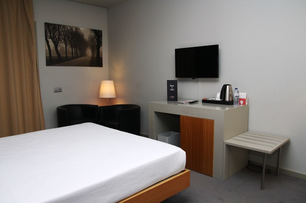 Stay Hotel Guimaraes Centro Exteriör bild